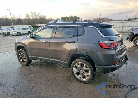 2017 Jeep Compass Limited z USA, uszkodzony, nr VIN 3C4NJDCB4HT680510